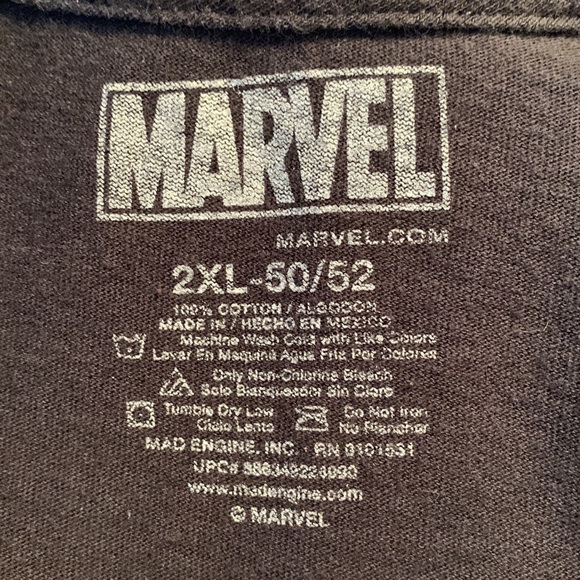 Marvel LOKI short sleeve t-shirt Size 2XL, good condition, some wear shows - Picture 4 of 4